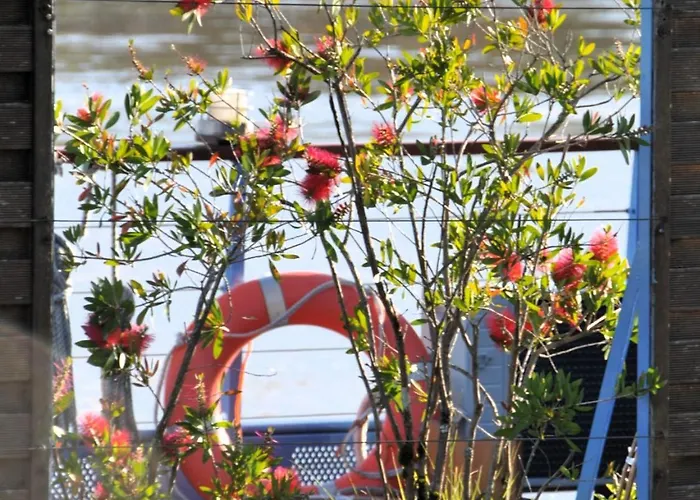 Guest house Peniche Uhartea D'hotes 